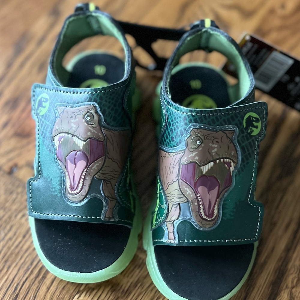 Jurassic World Light Up Sandals